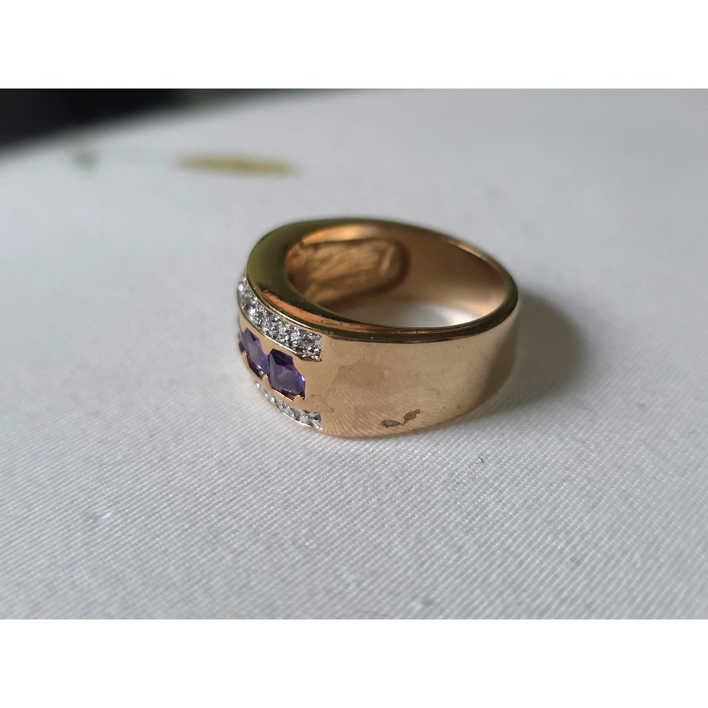 Vintage Gold Tone Flush Set Ring Purple Square Stones Clear Accents Size 8 - Picture 5 of 7